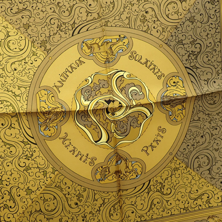 エルメス スカーフ カレ90 太陽の動物たち 黒×金 中古】 エルメス スカーフ カレ 90 レディース ブラック ゴールド